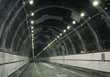 信达光电LED隧道灯点亮福建省第一条隧道